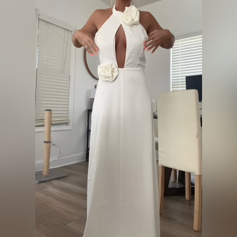 BNWT White dress perfect for brides!